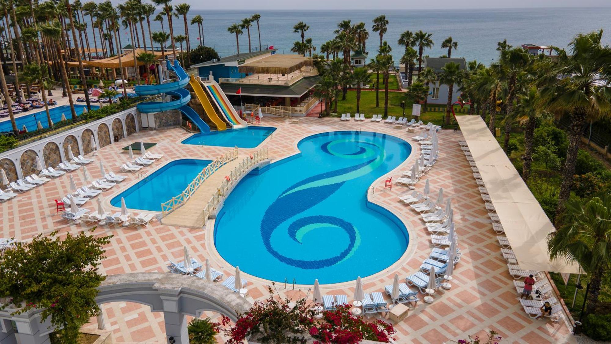 Holiday Garden Resort Okurcalar Bagian luar foto