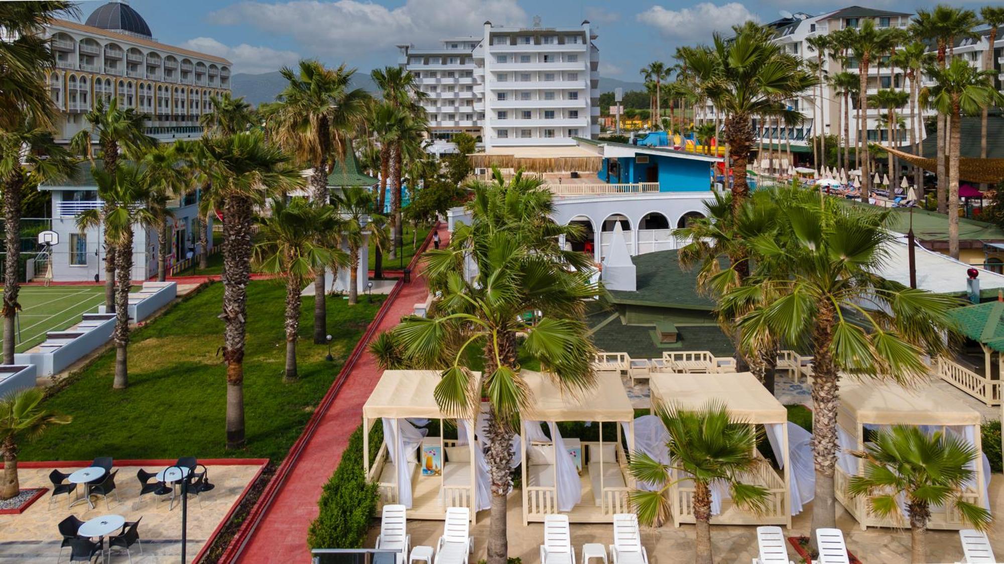 Holiday Garden Resort Okurcalar Bagian luar foto